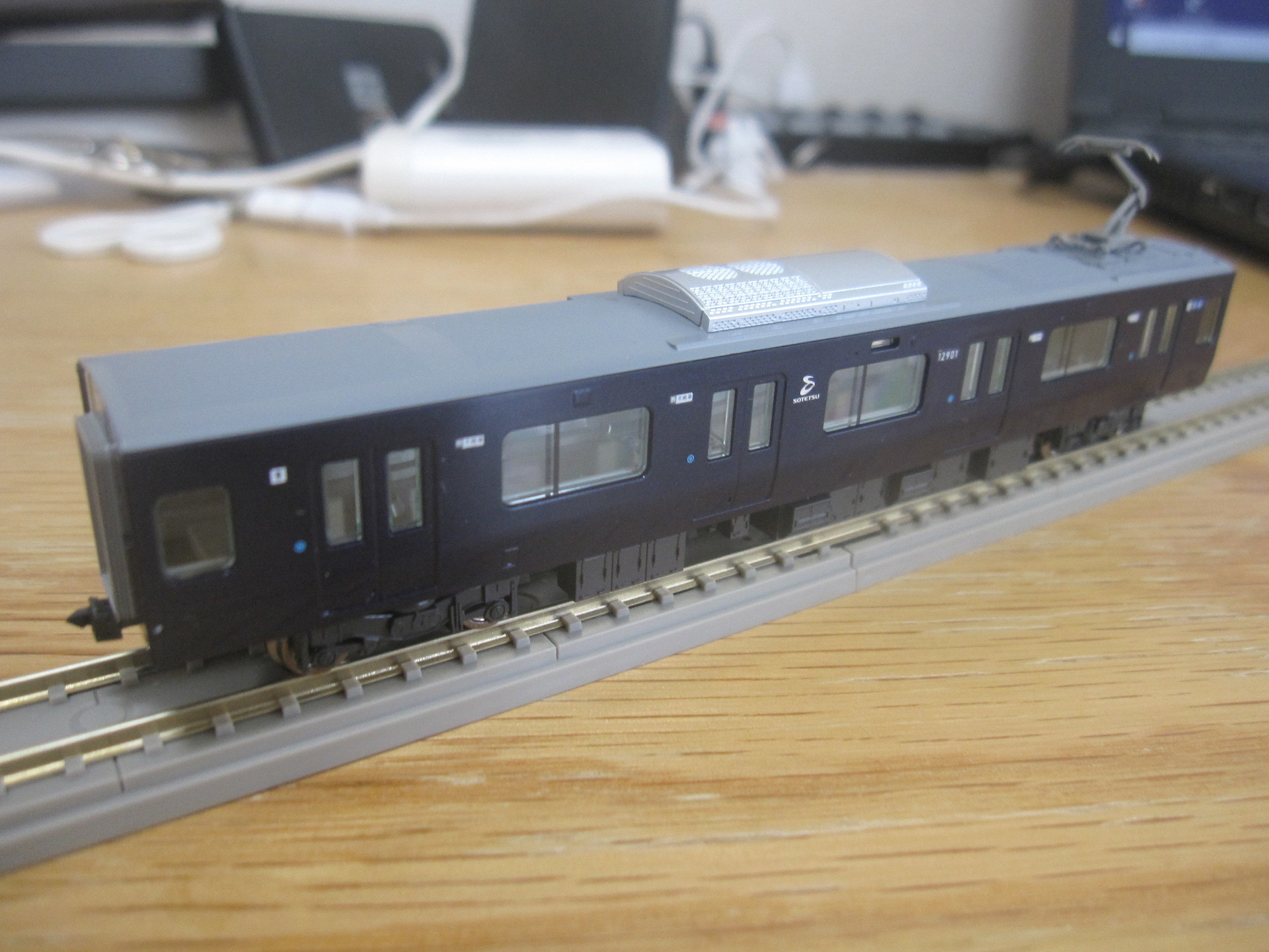 模型は実車のように目立たない？ (tomix 相模鉄道