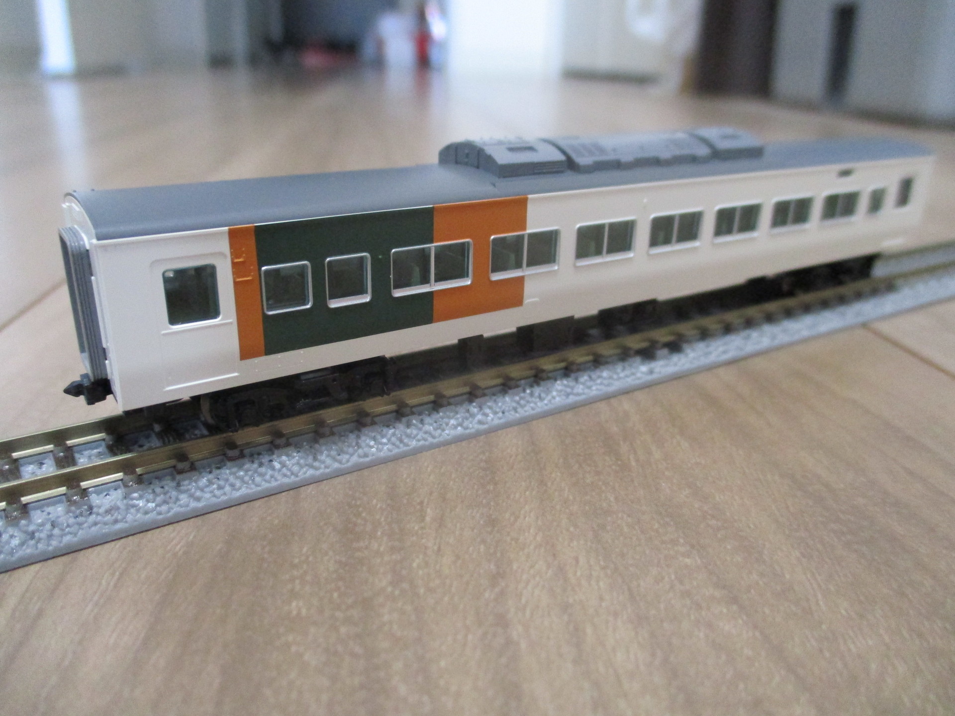 SALE安いNゲージ TOMIX 98395 JR 185-0系特急電車(踊り子・新塗装・強化型スカート)基本セットA 特急形電車