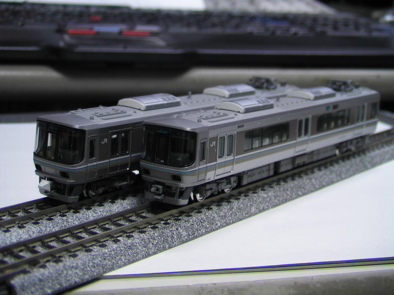 KATO 223系2000番台(一次車)・1000番台(二次車