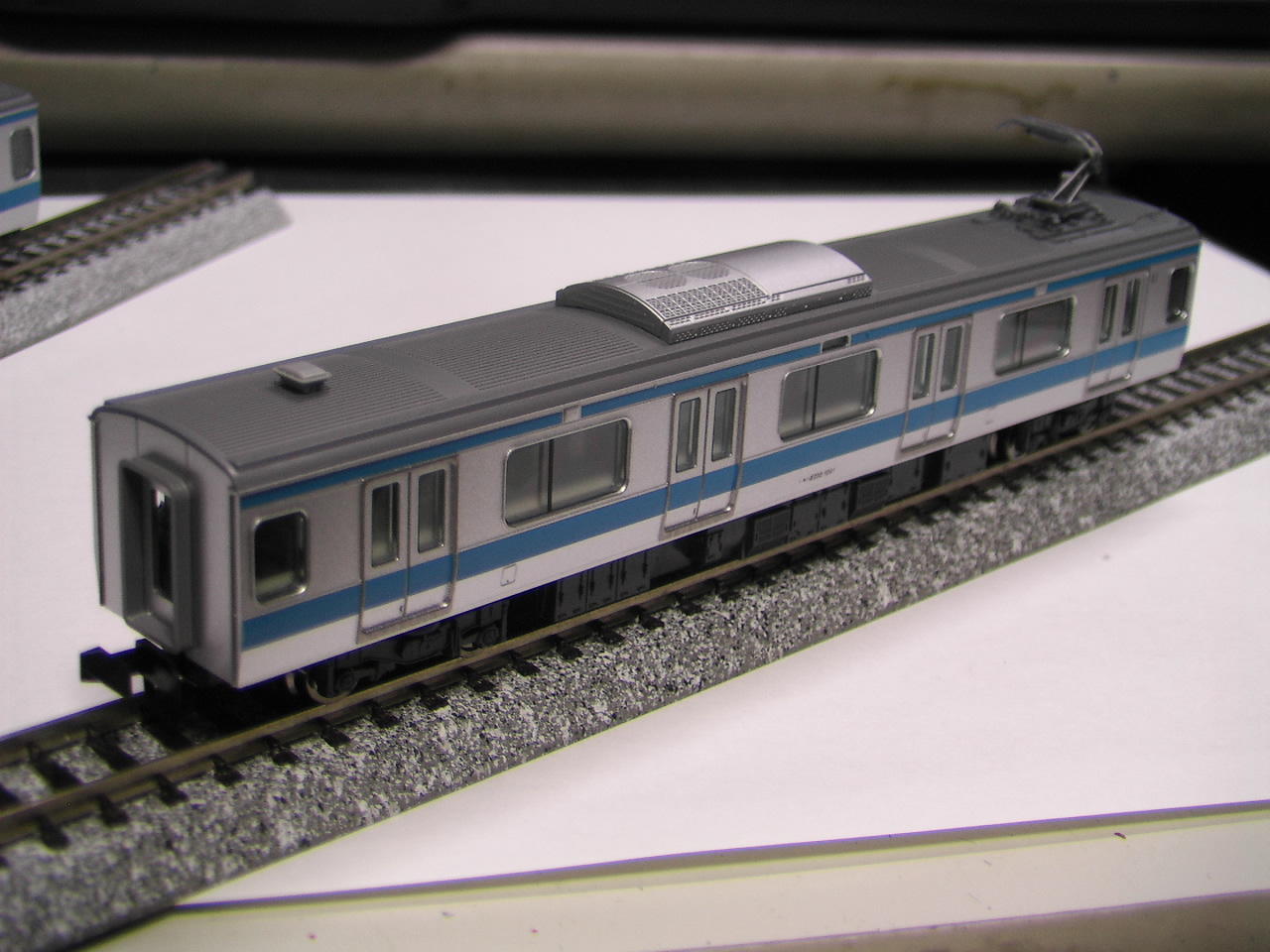 ｔｏｍｉｘ Ｅ２３３系１０００番台 京浜東北線入線♪: Ｔ．Ｏ．重工の鉄道模型作成日誌