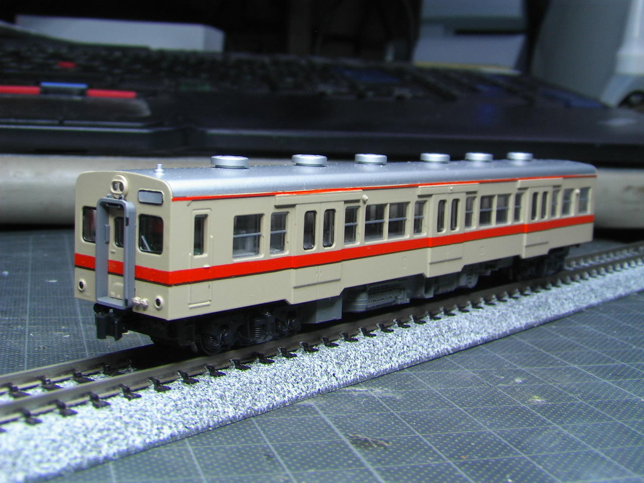 ようやく完成へ♪ (関東鉄道キハ８００形他): Ｔ．Ｏ．重工の鉄道模型作成日誌