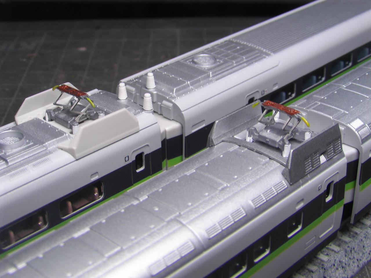 下げる必要がないのですが… (ｔｏｍｉｘ ０系・１００系パンタグラフ交換): Ｔ．Ｏ．重工の鉄道模型作成日誌