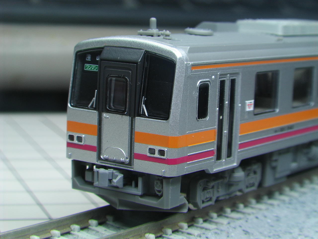 1色で2路線活躍できます！ (tomix キハ120形 高山線