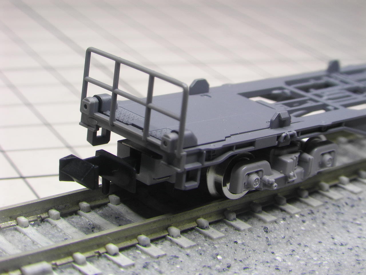 車掌室”がなくても灯します(tomix コキ106 グレー 車掌室”がなくても灯します(tomix コキ106 グレー