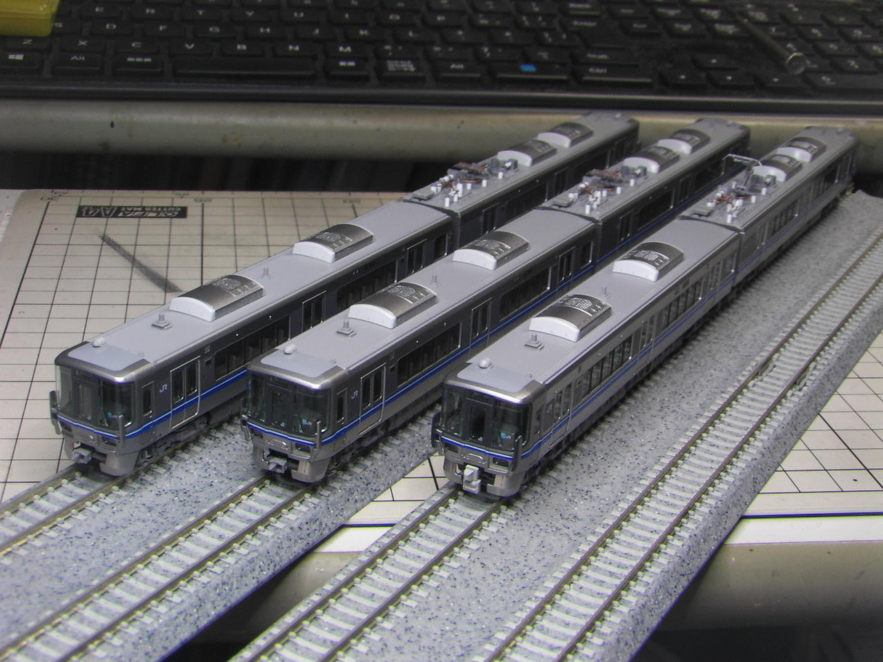 全国無料得価521系100番台 七尾線　TOMIXベース改造品 近郊形電車