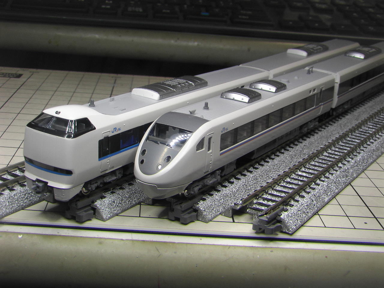 多客時増結がようやくできます♪ (KATO 681系 しらさぎ 多客時増結がようやくできます♪ (KATO 681系 しらさぎ