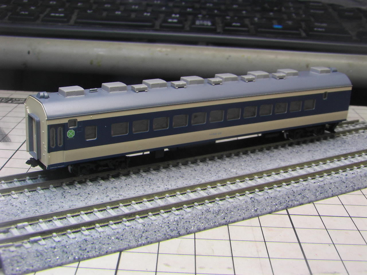 昔は“高嶺の花”でした！ (ｔｏｍｉｘ ＪＲ５８３系 きたぐに・国鉄色 入線): Ｔ．Ｏ．重工の鉄道模型作成日誌