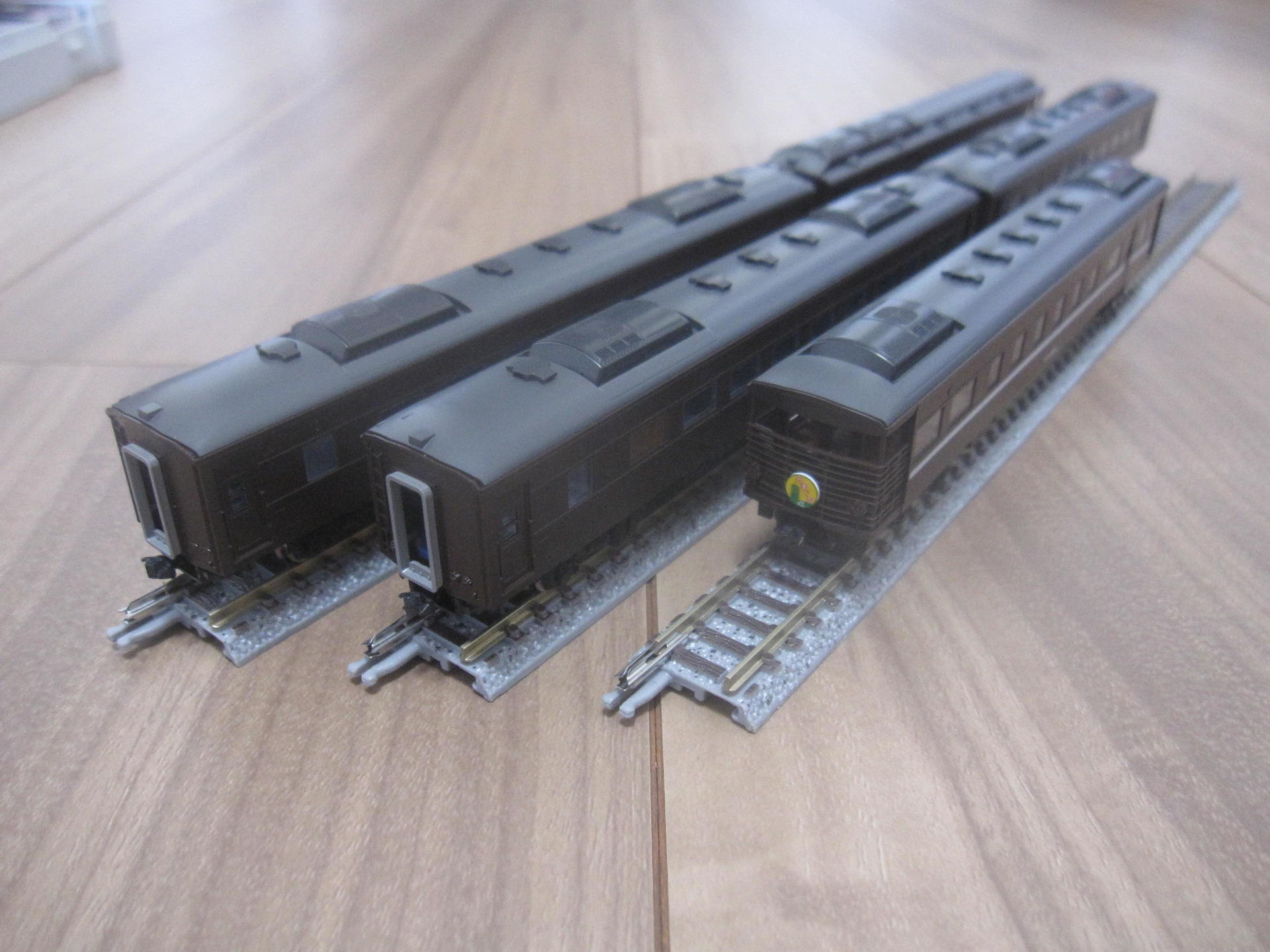 ＤＬやまぐち”号に♪ (３５系客車入線): Ｔ．Ｏ．重工の鉄道模型