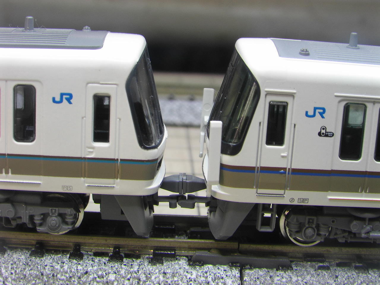 カトー 221系 旧製品 難あり - 鉄道模型